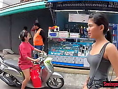 Petite amateur Japanese teen with her boyfriend out for lunch Petite amateur Japanese teen with her boyfriend out for lunch