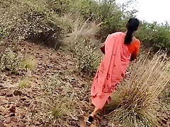 Desi aunty outdoor romp with boy Desi aunty outdoor romp with boy