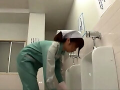Asian cleaning doll fucked in the bathroom