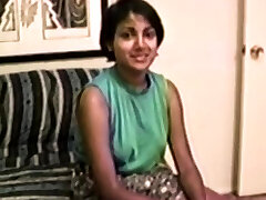 Uber-cute Teen Banged in Classic Porn