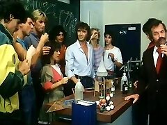 Anne Karna fuck-a-thon - Heisse Schulmadchenluste (1984)