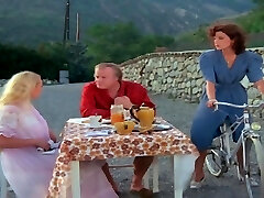 profesor vintage francés enseigne sans preservatifs 1981 con cathy menard, clásico francés y nicole segaud