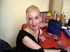 sandy 19 jahre-erstes mal gangbang - 19 ans, fille sandy 19 jahre-erstes mal gangbang - 19 ans, fille