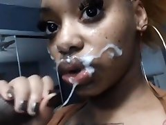 Lips.Tits.Facial