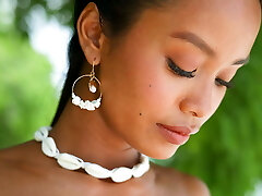 Putri Cinta in 'Supreme Times and Sunburn Lines' film Putri Cinta in 'Supreme Times and Sunburn Lines' film