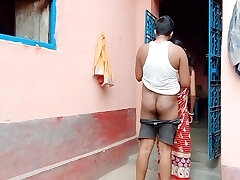 Village Bhabhi Alone In Home Outdoor Hook-up Video