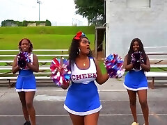 Starlet Quarterback Fucks 3 Hot Cheerleaders Before Draft Day 5 Min