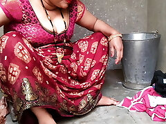 Desi beautiful indian aunty fucked by her sonnie in saari Desi beautiful indian aunty fucked by her sonnie in saari