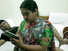 Hot Kamwali Hotwife with Chief! Plz don't tell my Wife!