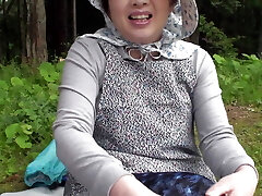 KRS024 Ultra-cute MILF. Even though I'm old... I like MILFs who are adorable and pretty 04