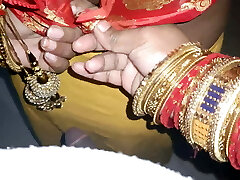 Acquaintance's wife fucking in friend&rsquo;s room