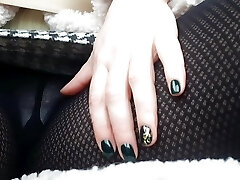 While the taxi driver is looking at the road, I shoot a vid between my legs