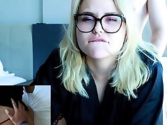 Blonde Teen Loves Sucking Big Man-meat For A Messy Facial Blonde Teen Loves Sucking Big Man-meat For A Messy Facial