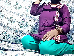 Indian dasi bahabi gonzo in the room Indian dasi bahabi gonzo in the room