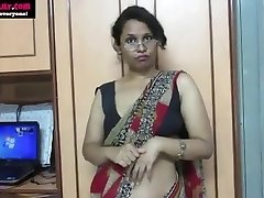 Indian Aunty Instructing Hook-up-www.natalyadsouza.co.in