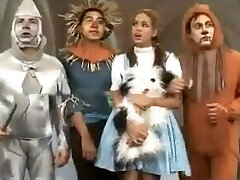 The Wizard of Oz (Parody) - Very Funny Short Version