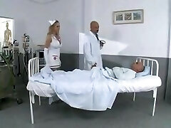 Teen Nurse Mandy pummels her Patients