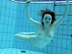 Big boobies shaved babe Lada Poleshuk underwater