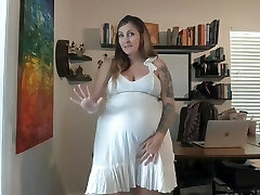 Kelly Payne - Studying Pregnant Teachers Pussy