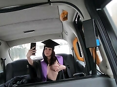 Kinky Melany Mendes flashes her butt and gets fucked in the taxi Kinky Melany Mendes flashes her butt and gets fucked in the taxi