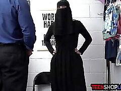 Muslim teenie thief Delilah Day exposed and exploited after stealing