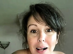 Big funbag brunette masturbates on webcam