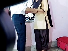 女大学生性病毒视频 女大学生性病毒视频