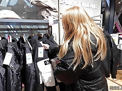 Big Ass British Student Gets Anal Fucked In Fitting Apartment And Hotel Corridor By Two Strangers !!! Big Ass British Student Gets Anal Fucked In Fitting Apartment And Hotel Corridor By Two Strangers !!!