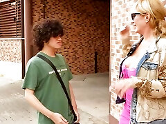 Chubby Spanish mature Victoria Vera deflowers a clueless Spanish newcomer