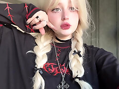 darf ich in meine strumpfhose spritzen und dann deinen mund mit echtem squirt füllen? heißes teenie-goth-mädchen ruft dich per video an darf ich in meine strumpfhose spritzen und dann deinen mund mit echtem squirt füllen? heißes teenie-goth-mädchen ruft dich per video an