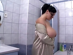 Rox Ana Erotic Advan tage Rox Ana Erotic Advan tage