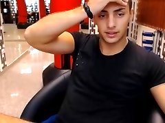 Cute Boy Is Cumming On Cam