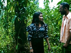 Boyfriend fucks Desi Pornstar The StarSudipa in the open Jungle for cum into her Jaws ( Hindi Audio )