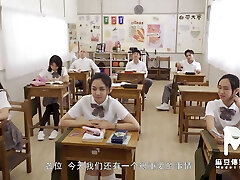 Model tv - cute asian teen get smash in the classroom