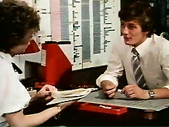 Lehrer zeigt ihre Schler ber Hookup (Ficken Lektion) Lehrer zeigt ihre Schler ber Hookup (Ficken Lektion)