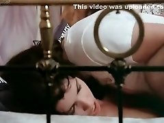 Élisabeth Buré, Lisa Stophenberg, Emmanuelle Parèze & Ursula Milky - Couples voyeurs et fesseurs (1977) Élisabeth Buré, Lisa Stophenberg, Emmanuelle Parèze & Ursula Milky - Couples voyeurs et fesseurs (1977)