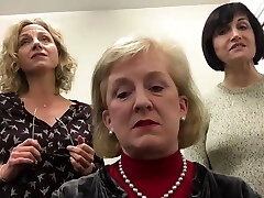 joyeux noël essayez de ne pas être un con joyeux noël essayez de ne pas être un con