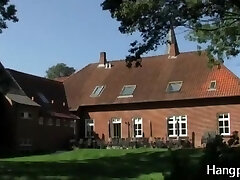 Une Histoire D'Amour Une Histoire D'Amour