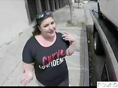 Dépanneuse - Ados font le meilleur parti de la situation Dépanneuse - Ados font le meilleur parti de la situation