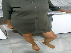elle excite son homme en portant des collants