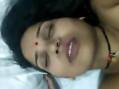 bhabhi putain de dur avec gémissement bhabhi putain de dur avec gémissement