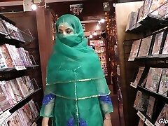 Super-steamy Pakistani chick Nadia Ali sucks yam-sized dick in the glory hole room