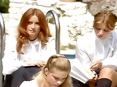 Les Petites Ecolieres 1980 sonnie Francais Les Petites Ecolieres 1980 sonnie Francais