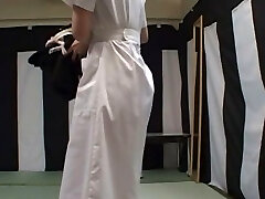 Cosplay Porno: les Asiatiques Infirmières Cosplay Japonais MILF Infirmière Baisée Bureau de Médecins partie 2