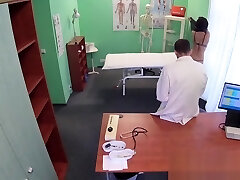 faux hospital tchèque docteur smuc plus corné tricherie wifes serré chatte