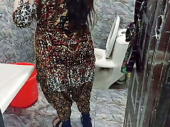 House Maid Anally Fucked In the Bathroom, Doggie with Hindi Audio