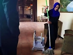 ARABS EXPOSED - Poor Janitor Gets Extra Money From Boss In Exchange For Bang-out