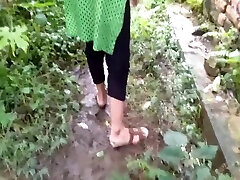 Bestver Pissing And Fucking Outdoor With My Desi Indian Mommy