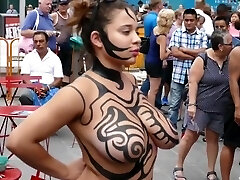 Big Orb bodypainting 001