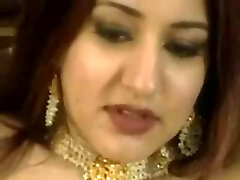 Arabian princess rails milky cock and loves anal